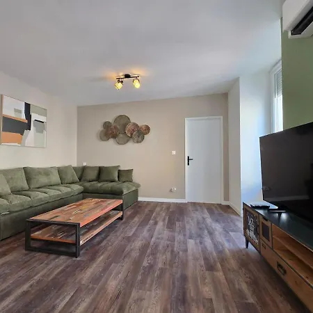 Le Saint Vincent, Centre, 6 Couchages *